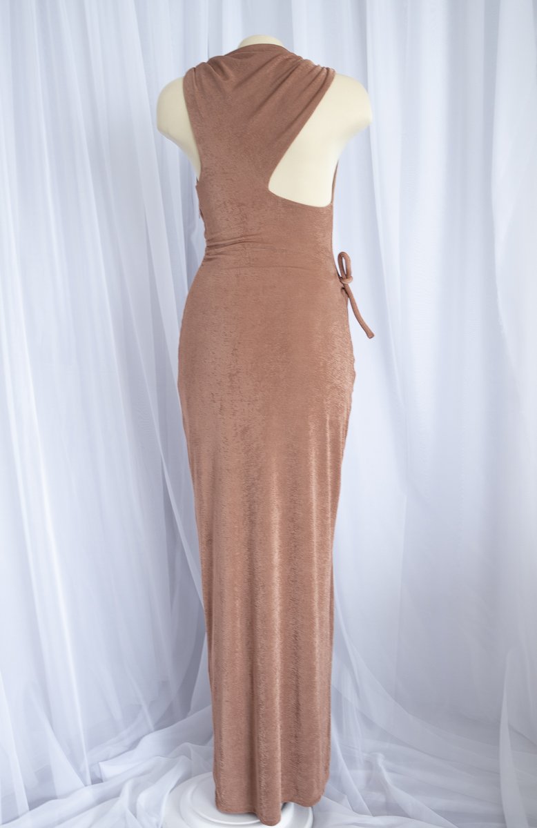 Vestido Megara - Color Mocha Mousse - Imagen 2